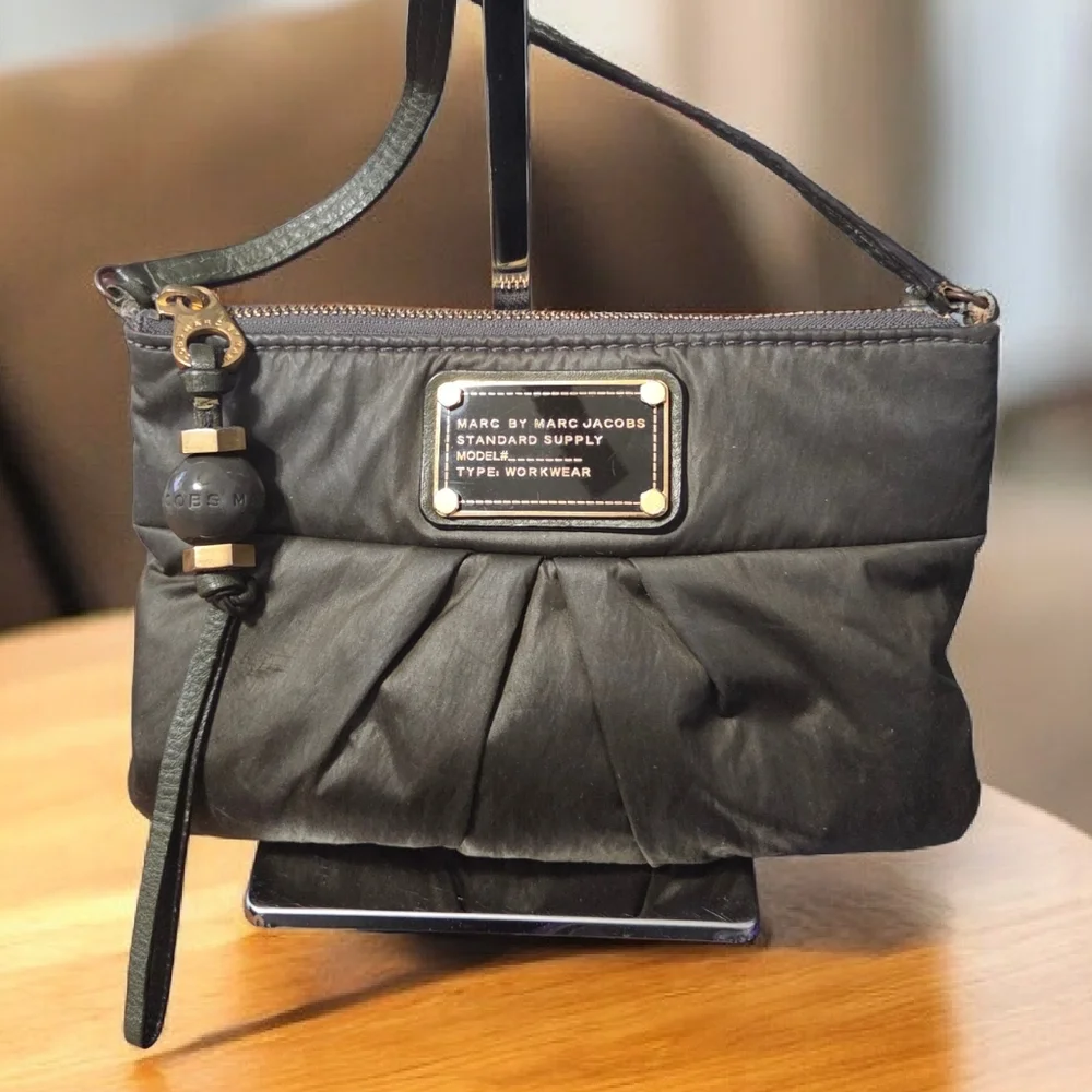 Marc By Marc Jacobs Nylon Crossbody-EUC - Picture 3 of 8
